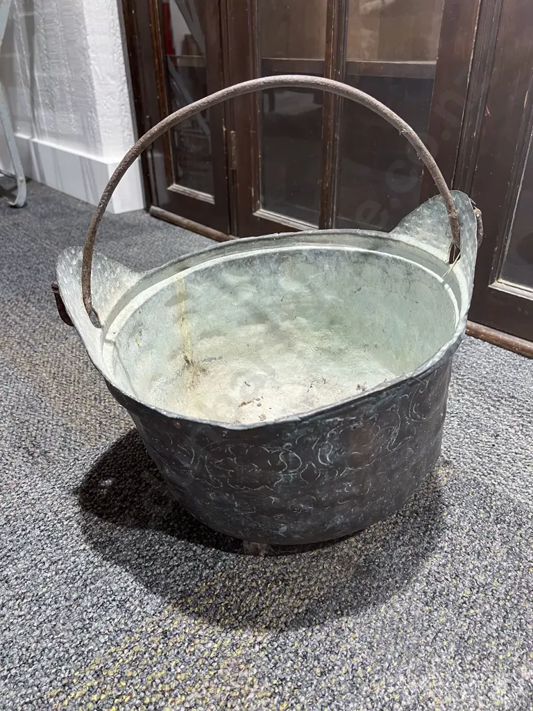 Embossed Copper Coal Bin Image 1++