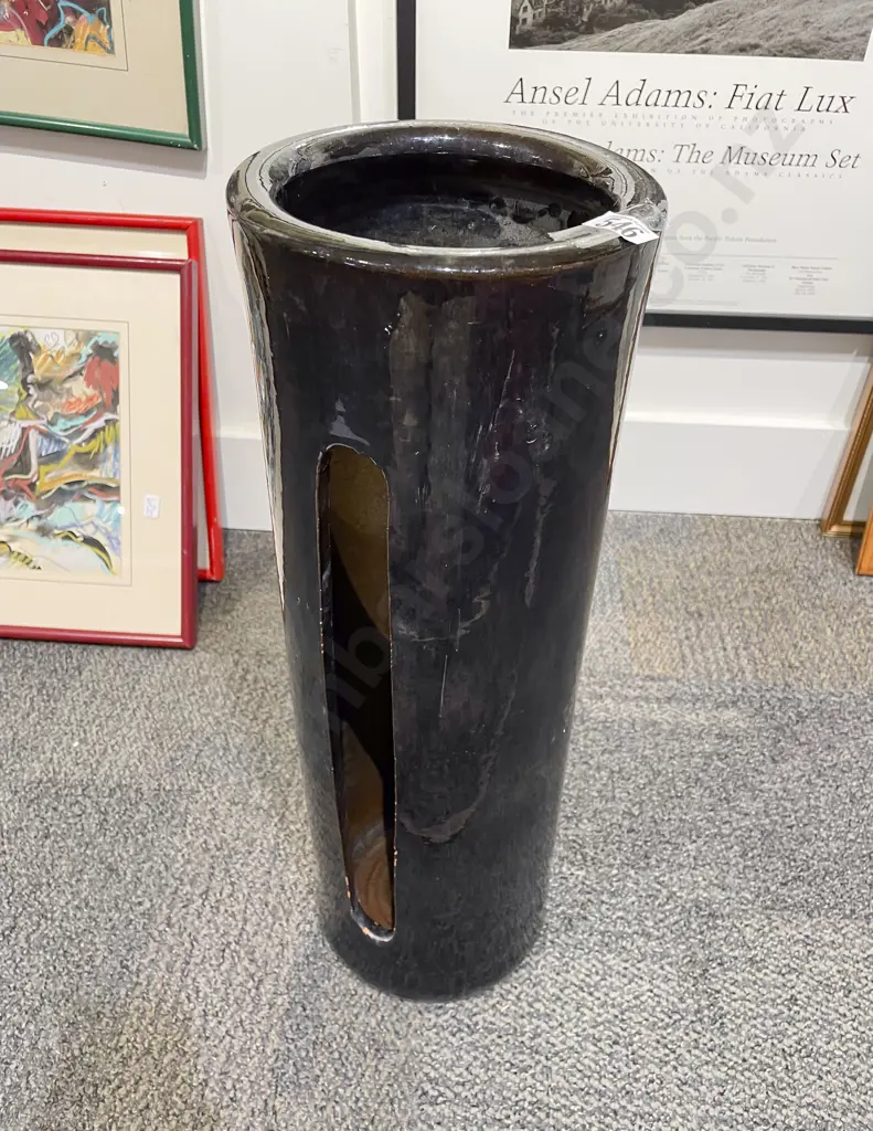 Morris & James Terracotta Planter Image 1++