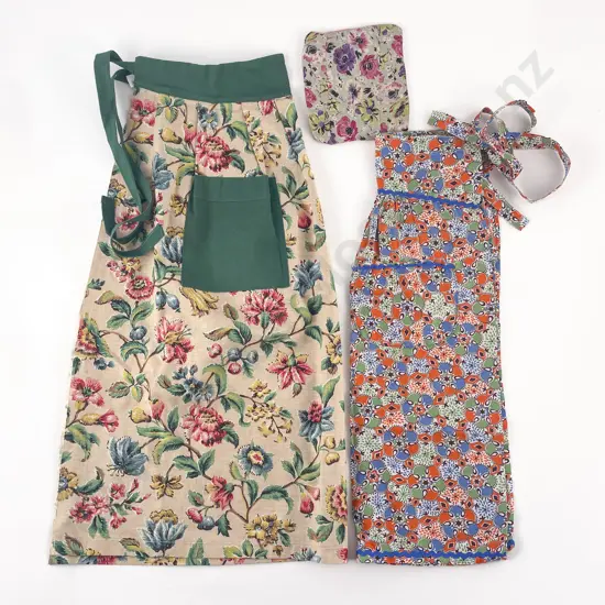 Two Aprons & Pot Holder