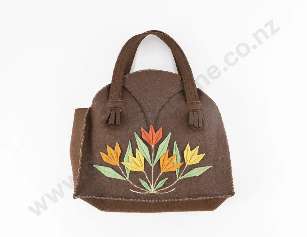 1930's Felt Work Bag Image 1++