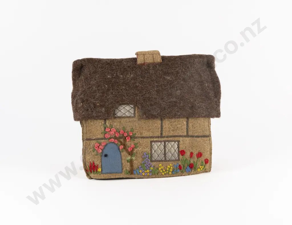 C1930's Felt Thatched Cottage Tea Cosy Image 1++