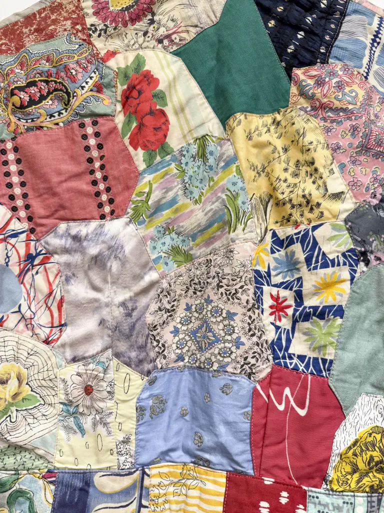 C1940s Patchwork Dressing Gown Image 1++