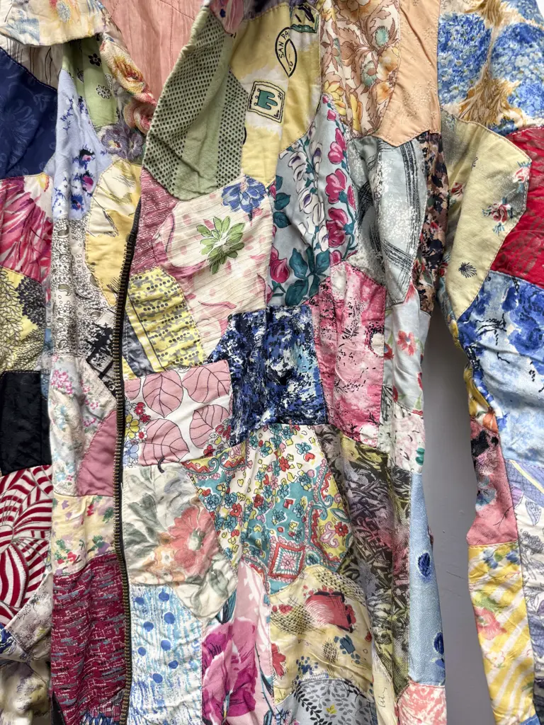 C1940s Patchwork Dressing Gown Image 1++