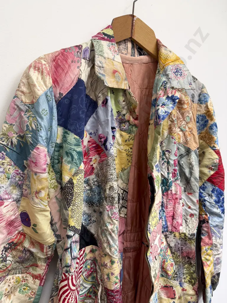 C1940s Patchwork Dressing Gown Image 1++