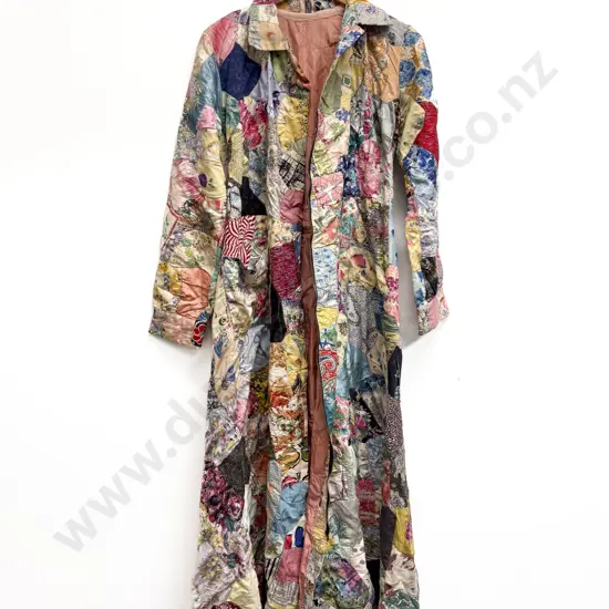 C1940s Patchwork Dressing Gown