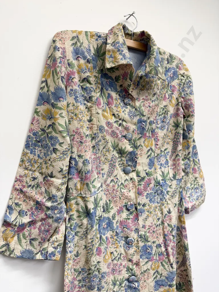 C1940 Lined House Coat Image 1++