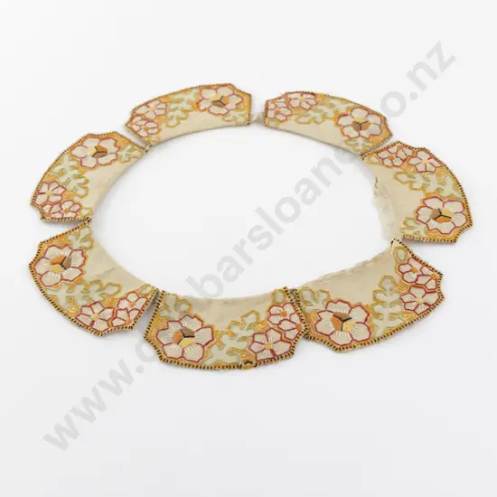 C1930s Embroidered Collar
