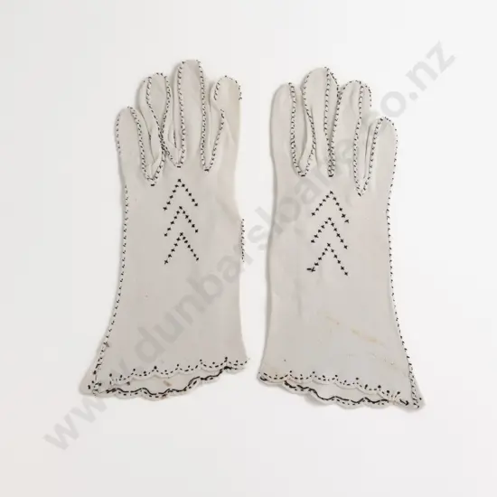 Pair C1930's Gloves