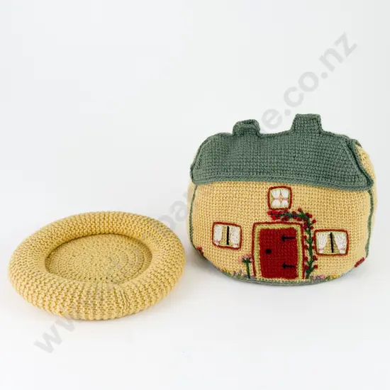 Knitted Thatched Cottage Tea Cosy & Teapot Stand