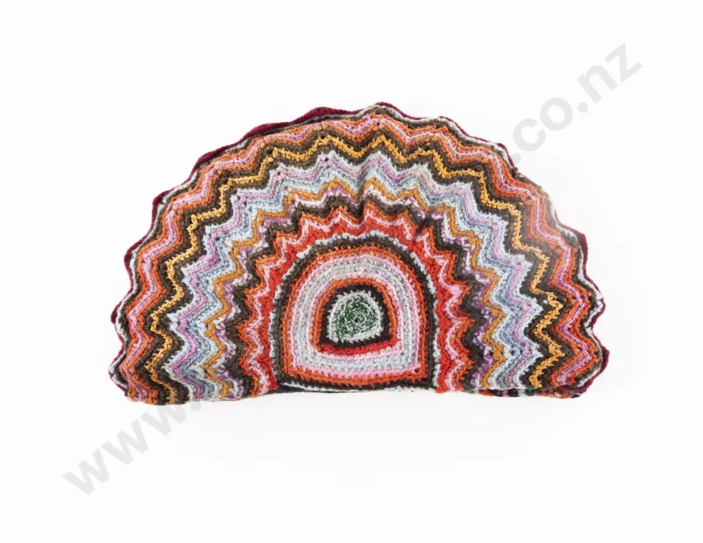 Crochet Tea Cosy Image 1++