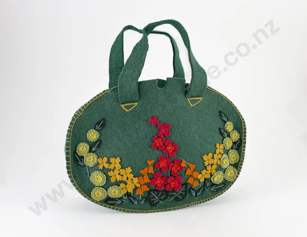 1930's Felt Work Bag Image 1++