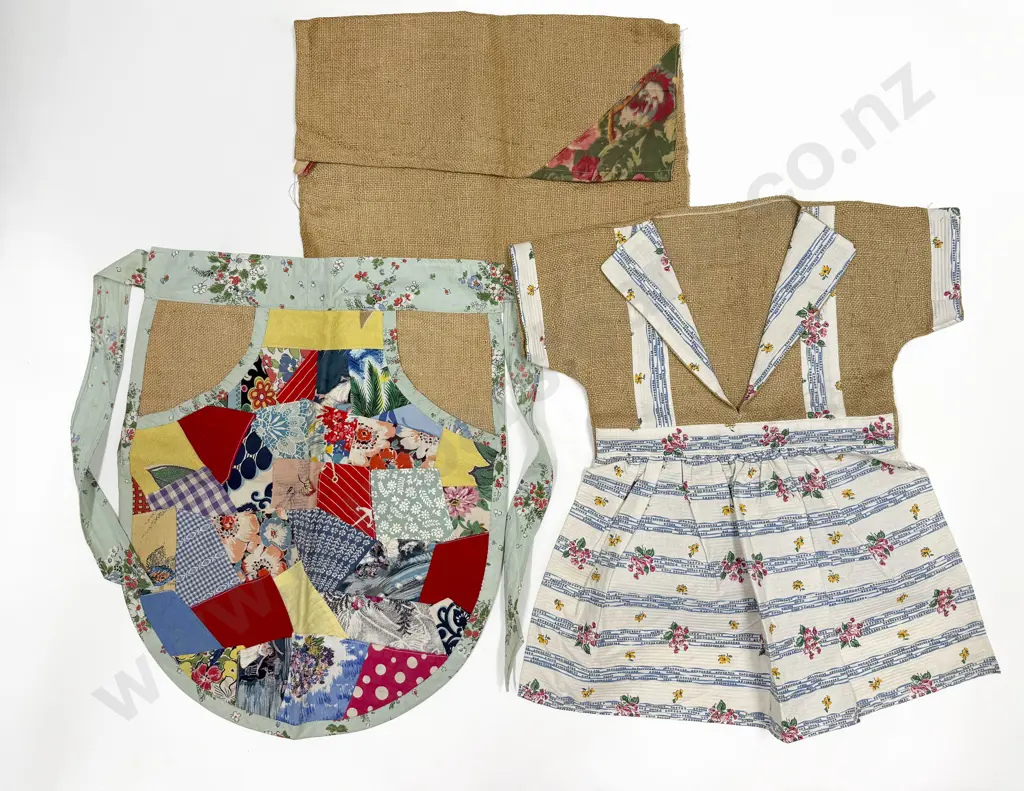 C1950's Frock Peg Bag Laundry Apron & Duster Bag Image 1++