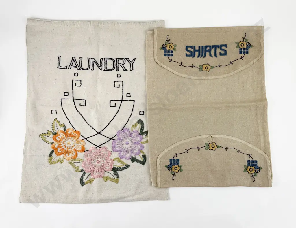 Edwardian Laundry Bag & Shirt Bag Image 1++