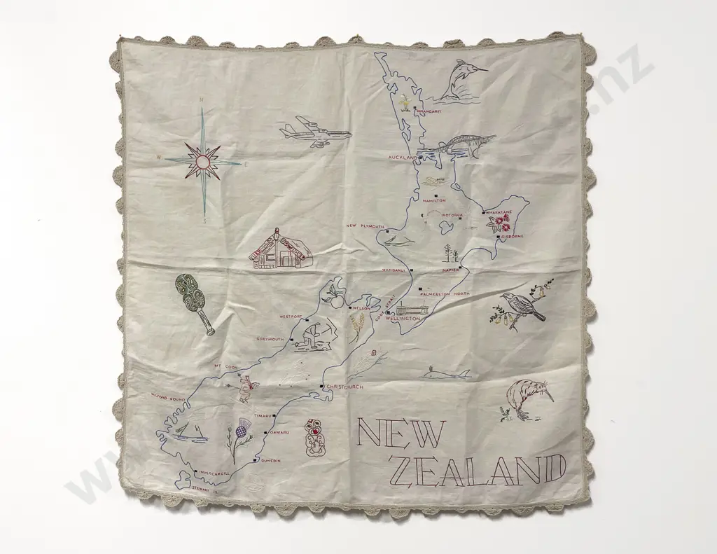 C1960 Map of New Zealand Tablecloth Image 1++