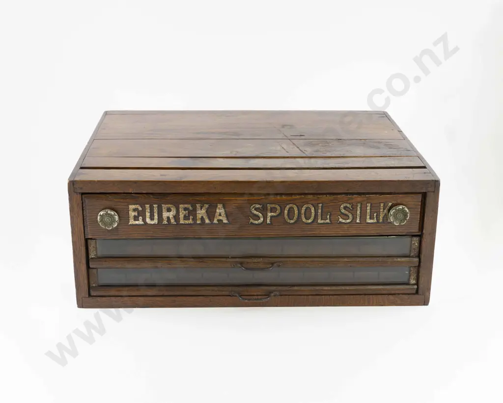 Early C20th Oak Eureka Spool Silk Three Drawer Retail Bench Top Cabinet Image 1++