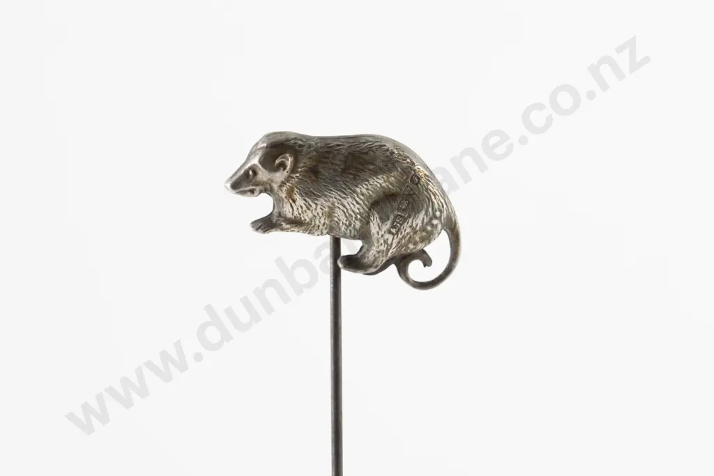 Edwardian S/S Possum Finial Hat Pin Image 1++