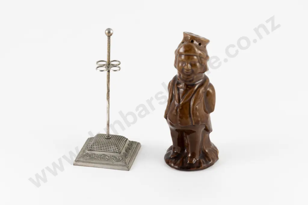 English Moulded Earthenware Character Hat Pin Holder Image 1++