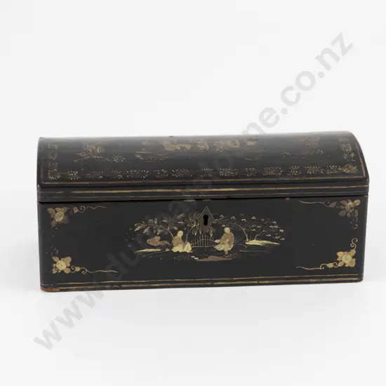 Late C19th Chinese Lacquered Glove/Handkerchief Box