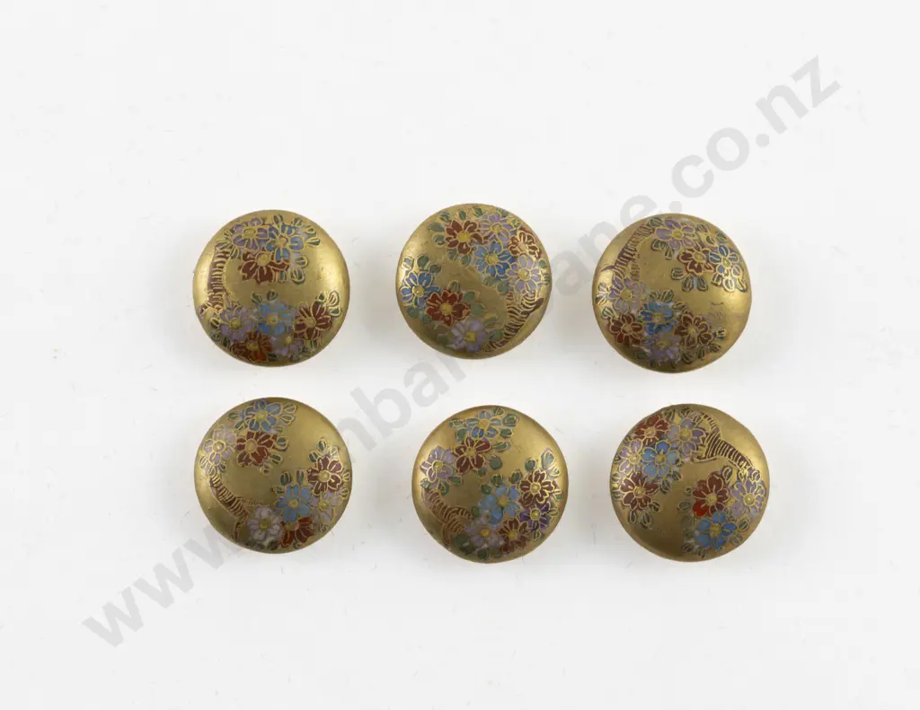Set Six Satsuma Buttons Image 1++
