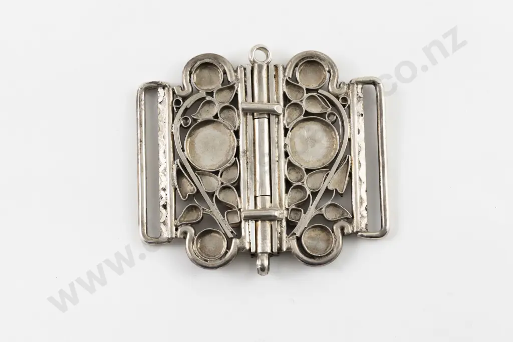 Late C19th Heavy Cast Silver 2pce Buckle Image 1++