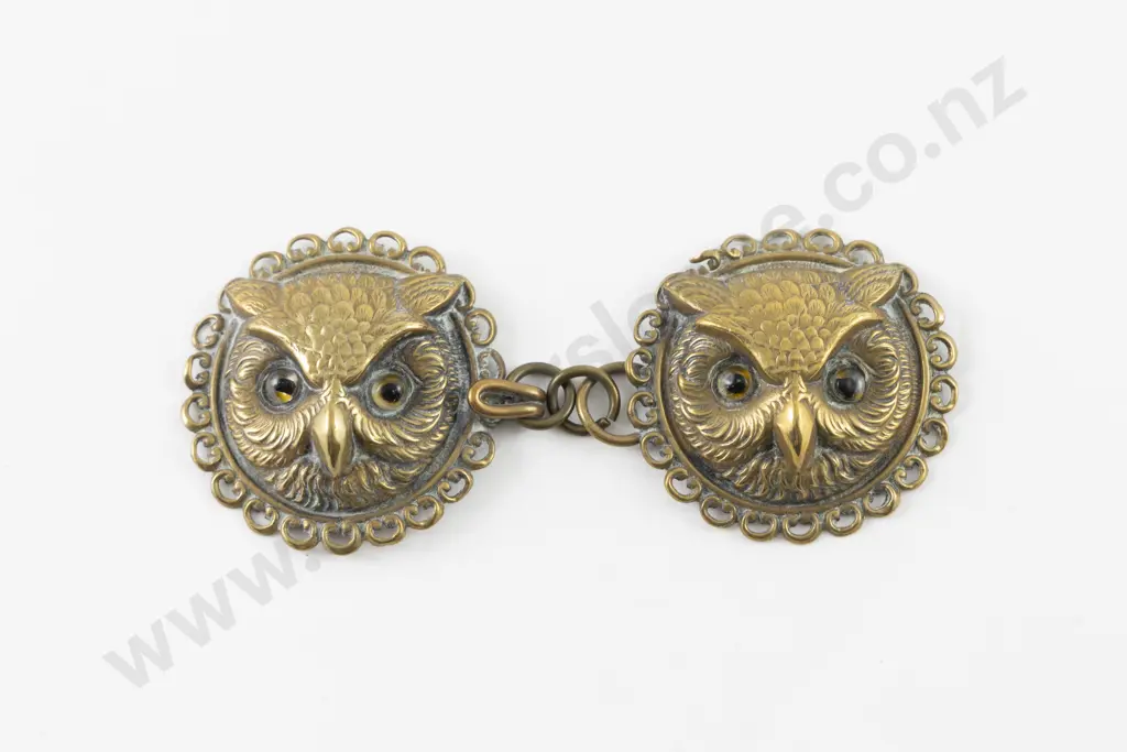 Edwardian Pressed Brass Metal Owl Head 2pce Buckle/Clasp Image 1++