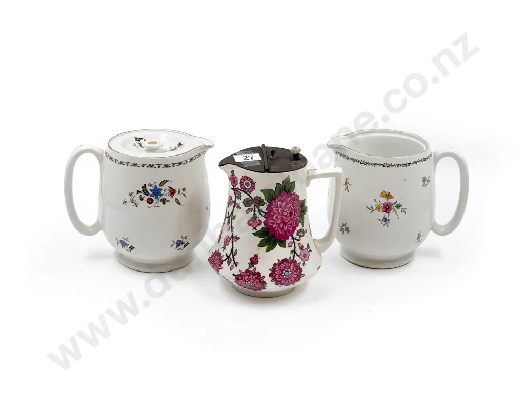 Shelley Three Jugs (one without lid) Image 1++
