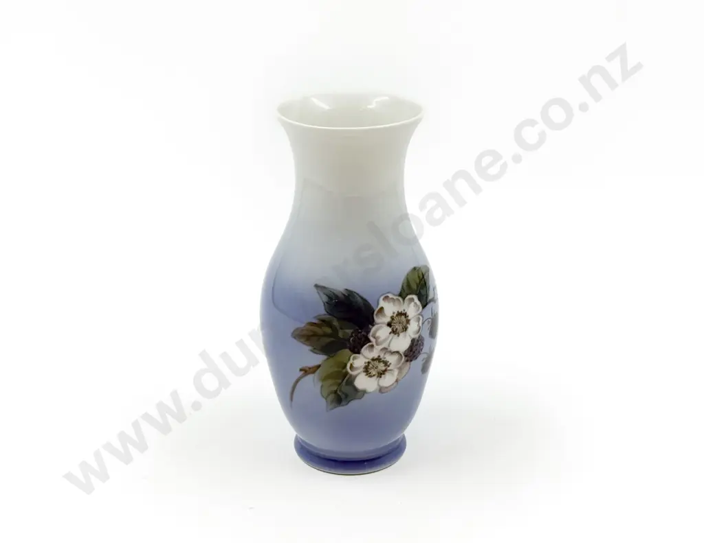 Royal Copenhagen Vase Image 1++