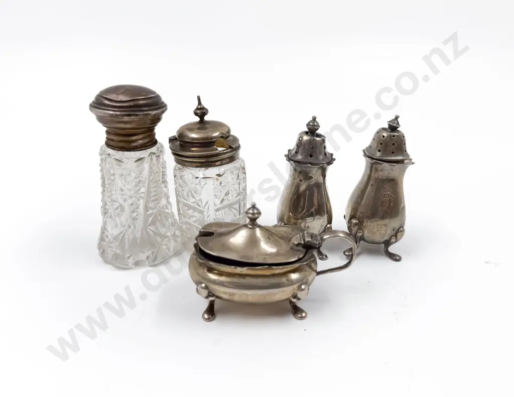 Four S/S Condiments and Salts Bottle Image 1++