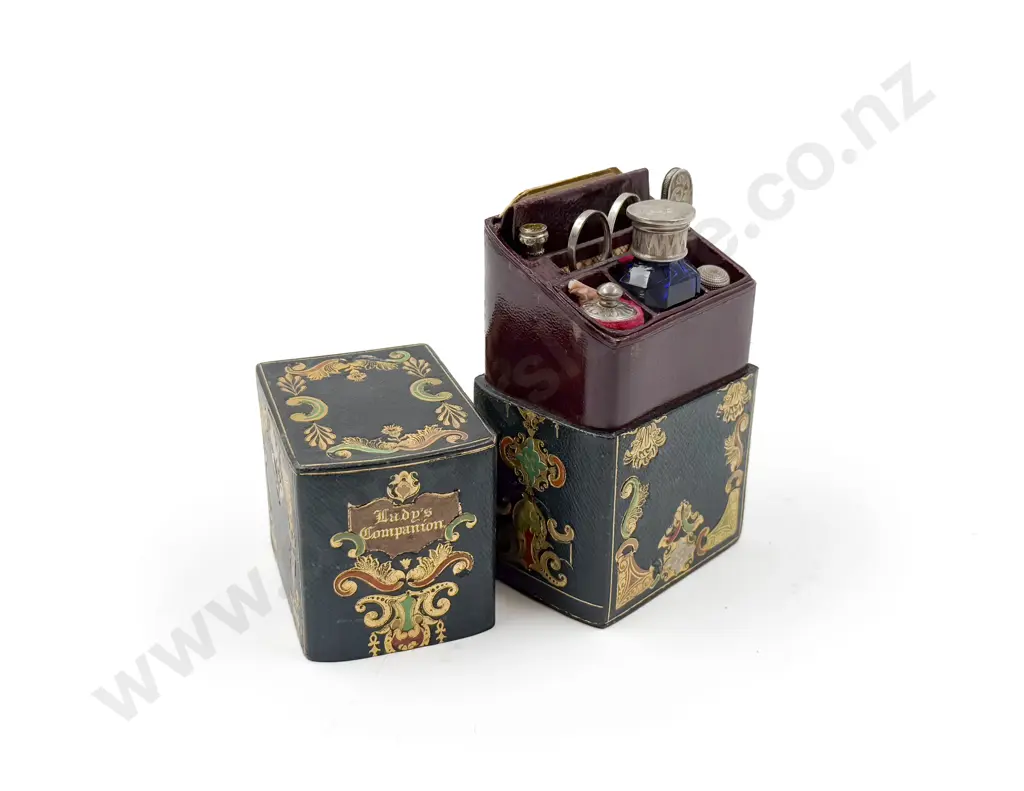 Victorian Ladies Compendium Sewing Box with Implements Image 1++