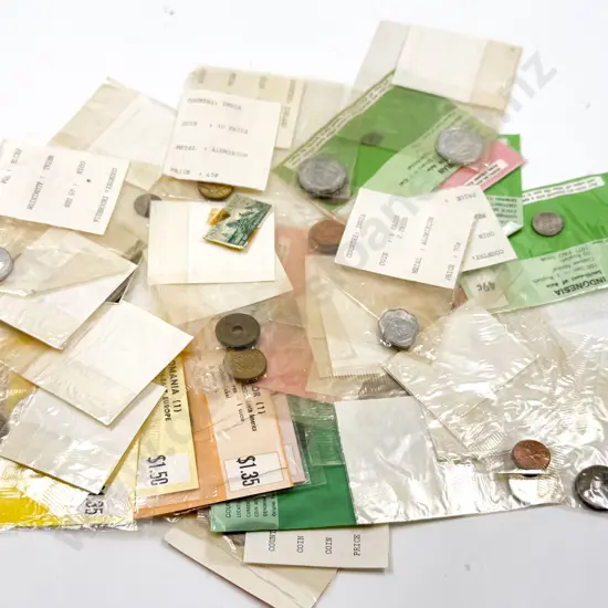 Qty of Packeted World Coinage