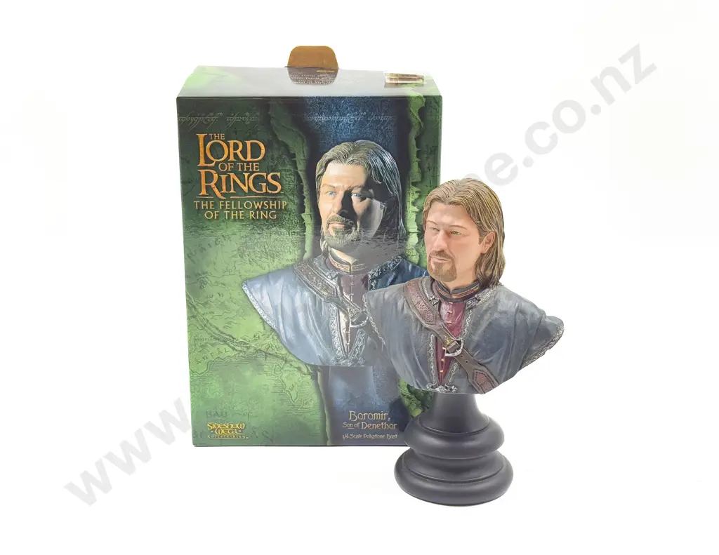 C2001 "Boromir Son of Denethor" Bust Image 1++