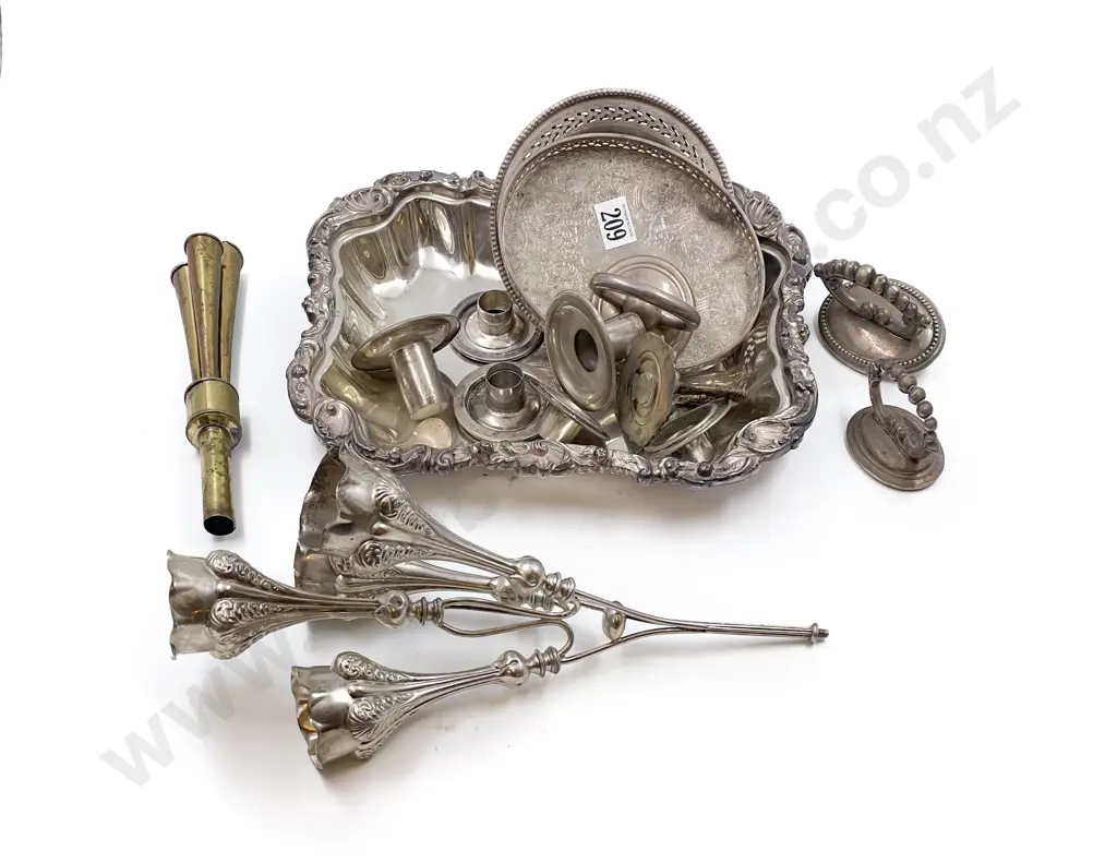 S/P Entree Dish Handles and Assorted Image 1++
