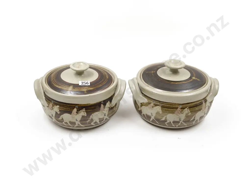 Two Matching NZ Pottery Lidded Casserole Dishes Image 1++