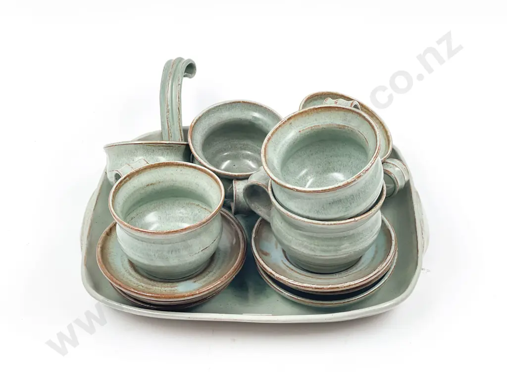 Part Set of NZ Pottery Image 1++