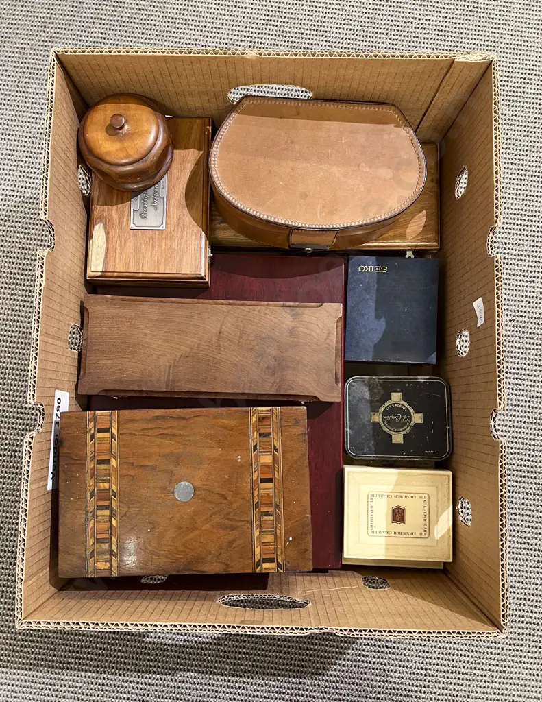 Quantity of Assorted Woodware Jewellery Boxes etc Image 1++