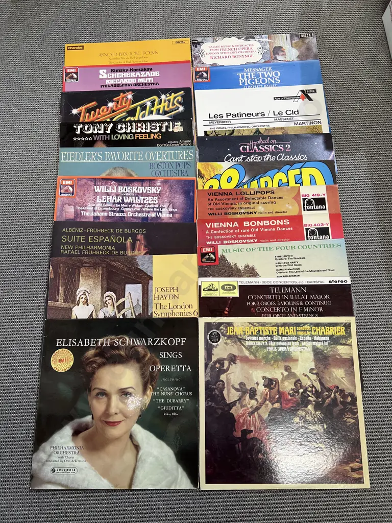 Small Quantity of Assorted Vintage Vinyl Records Image 1++