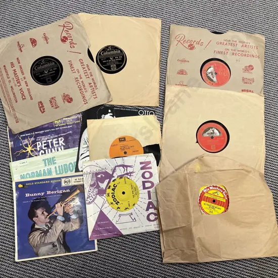 Small Quantity of Assorted Vintage Records