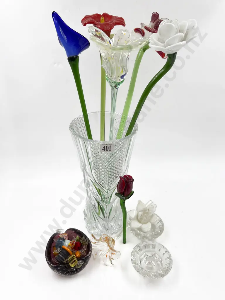 Quantity of Assorted Art Glass Flowers & Sweets etc Image 1++