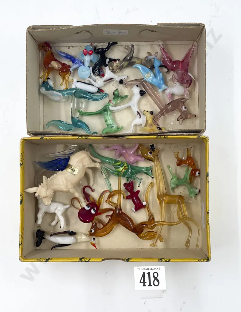 Quantity of Assorted Art Glass Small Animal Ornaments Image 1++