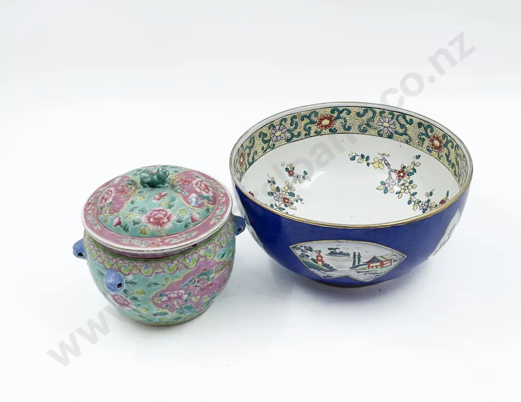 Cantonese Ginger Jar together with Table Bowl Image 1++