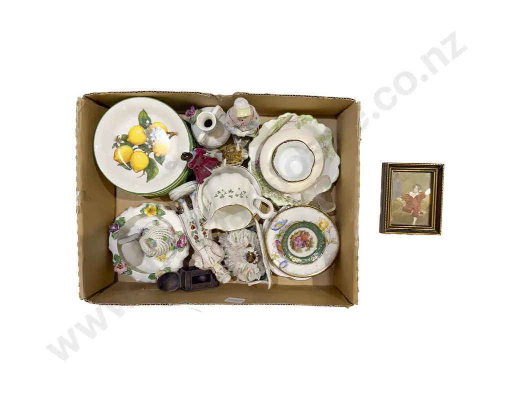 Quantity of Assorted Fancy China and Ornaments etc Image 1++