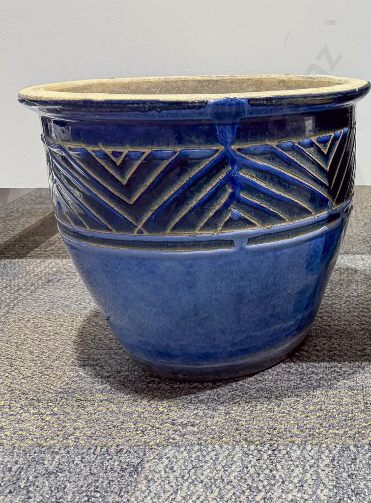 Blue Glazed Garden Pot Image 1++