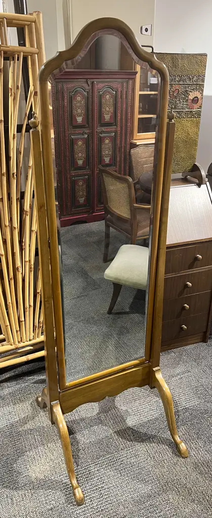 Bevelled Cheval Mirror Image 1++