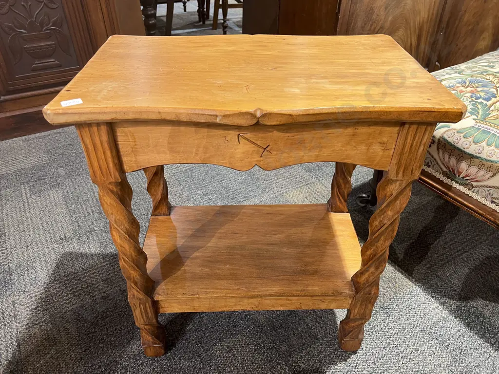 Chapman Taylor Two Tier Side Table Image 1++