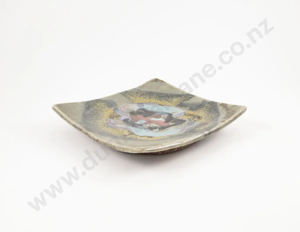 Doreen Blumhardt Square Dish Image 1++