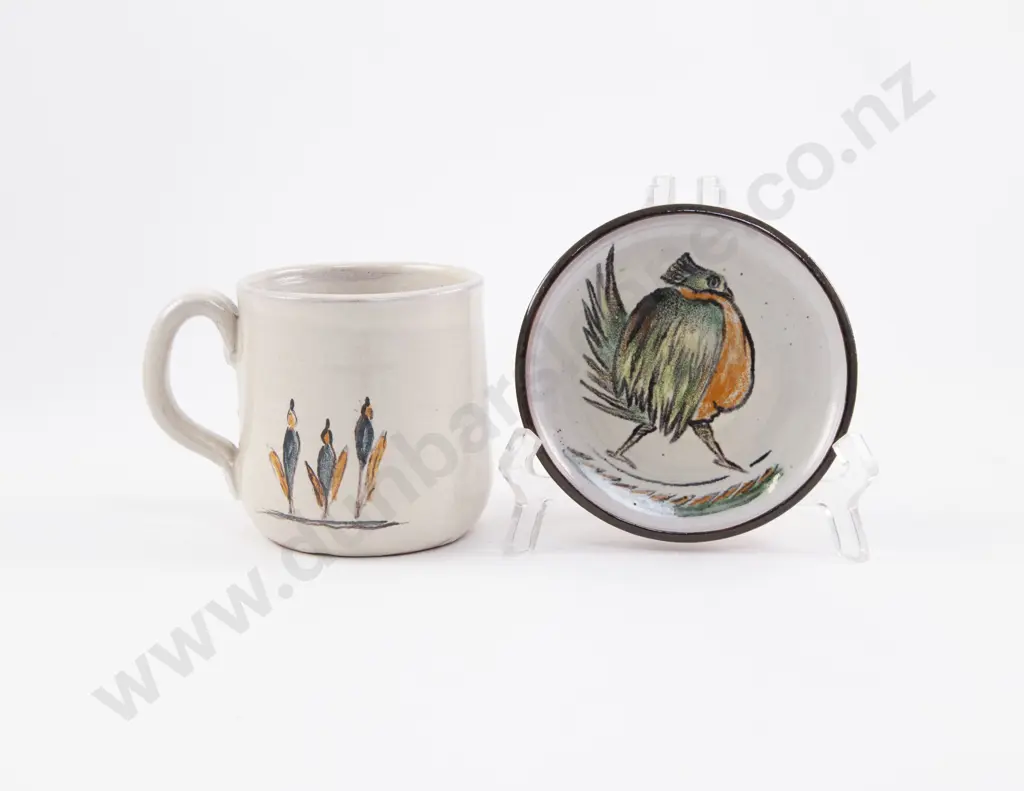 Elizabeth Lissaman Small Hanging Plate & Mug Image 1++