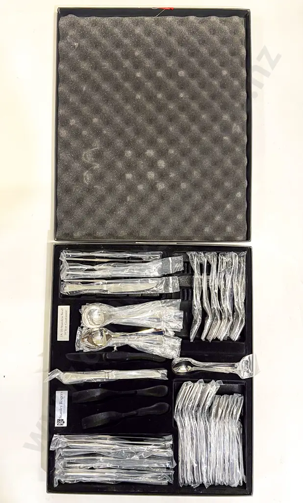 Stanley Rogers Boxed S/P Cutlery Set (Incomplete) Image 1++