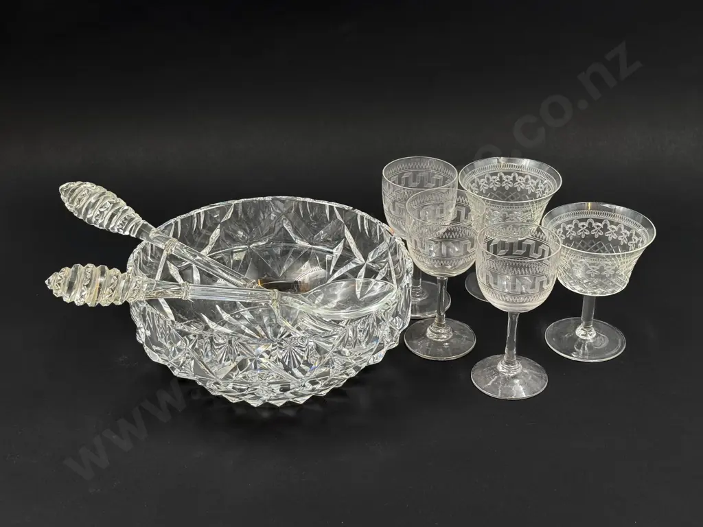 Webb Corbett Crystal Bowl & Assorted Image 1++