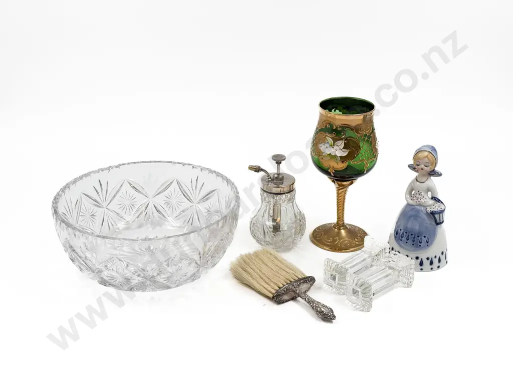 Small Silver Table Brush & Assorted Image 1++