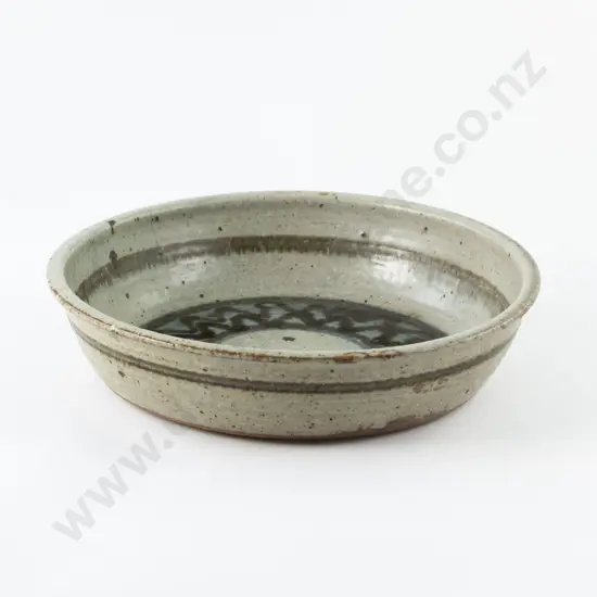 NZ Pottery Fruit Bowl